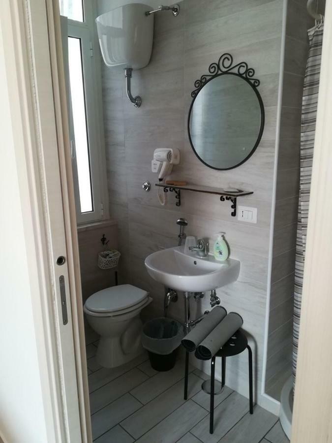 Il Frangipane Bed & Breakfast Formia Luaran gambar